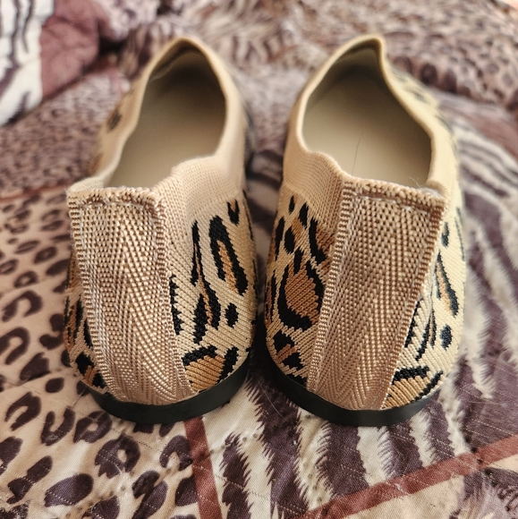 Flats Size 6 - Picture 2 of 3